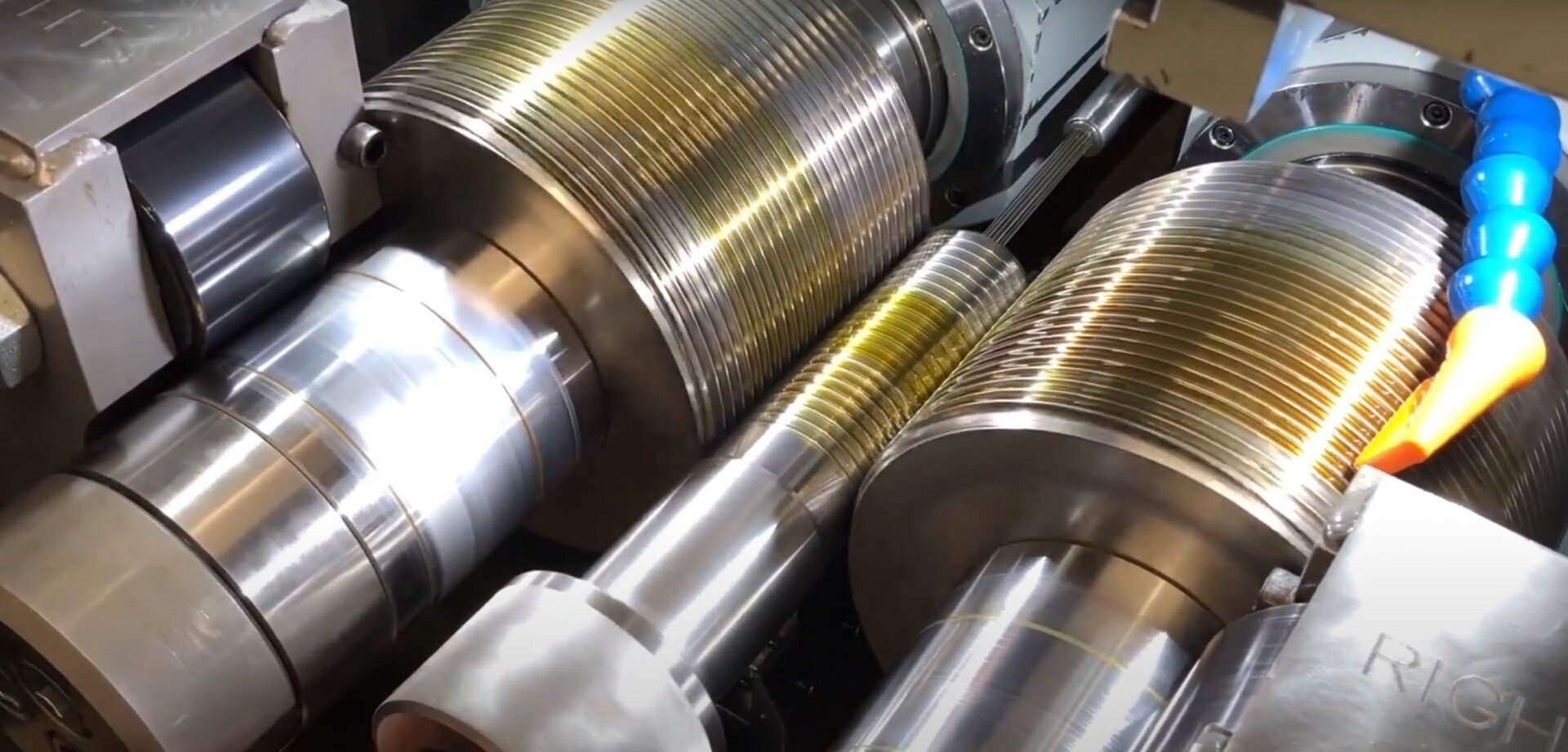 Thread Rolling